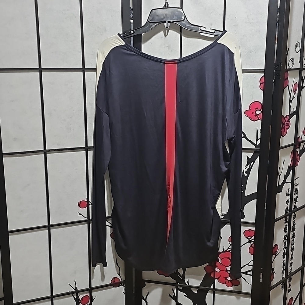 Charli London Silk Blouse Size 8 Nwt — image 7 of 8
